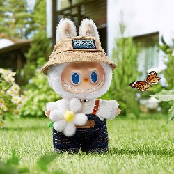 copia de FALL IN WILD - LABUBU